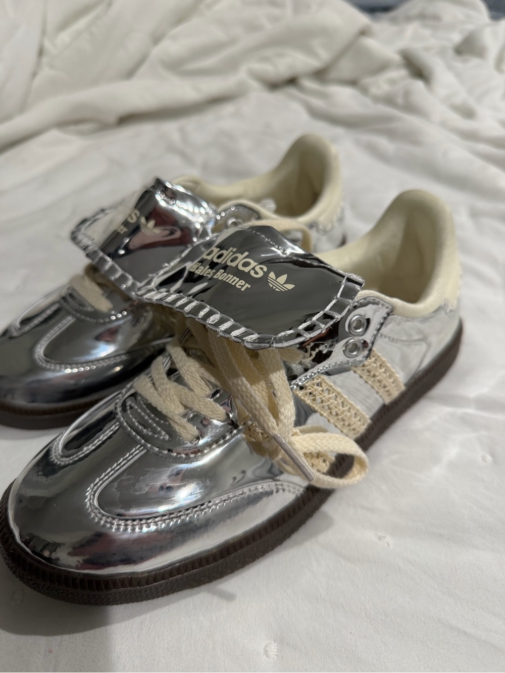 adidas Metallic Silver Low-Top Sneakers with Cream Accents - Picture 2 of 5